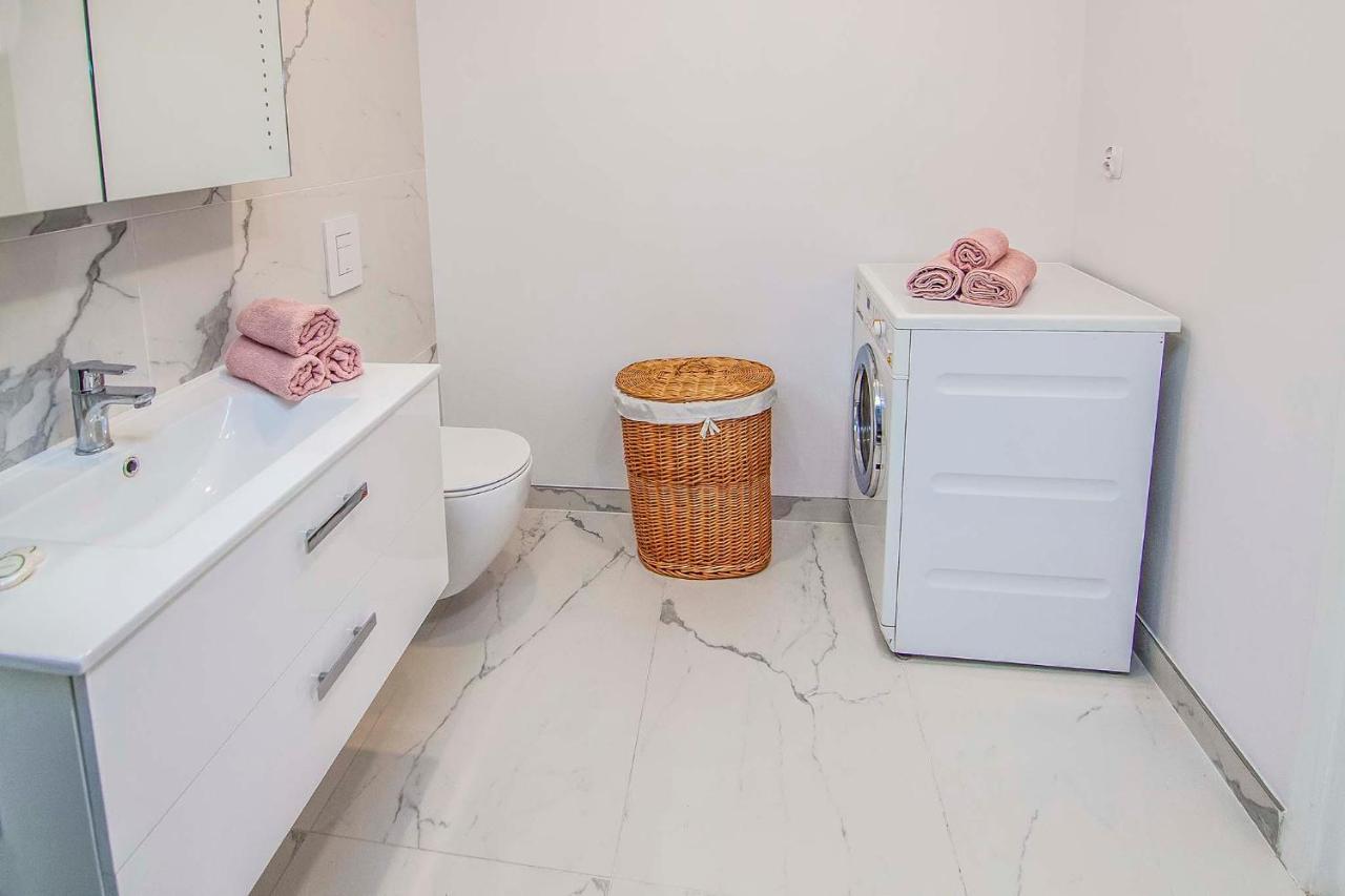Апартаменты Apartament Krancowa Люблин Экстерьер фото